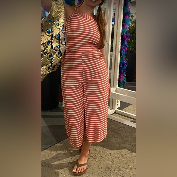 Red and white striped romper - Picture 5 of 5